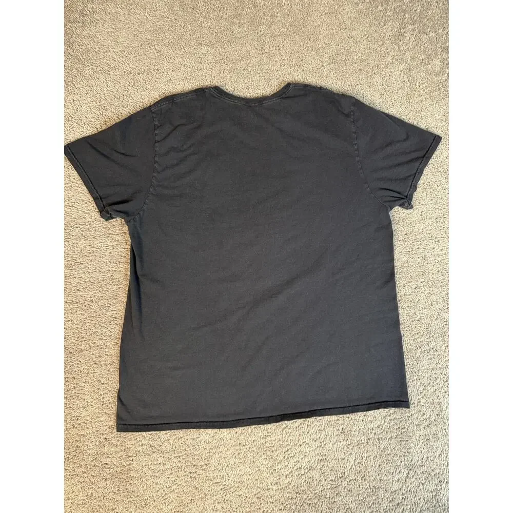 WWE Shirt Mens XL Black WrestleMania XIV Shawn Michaels Stone Cold Boston